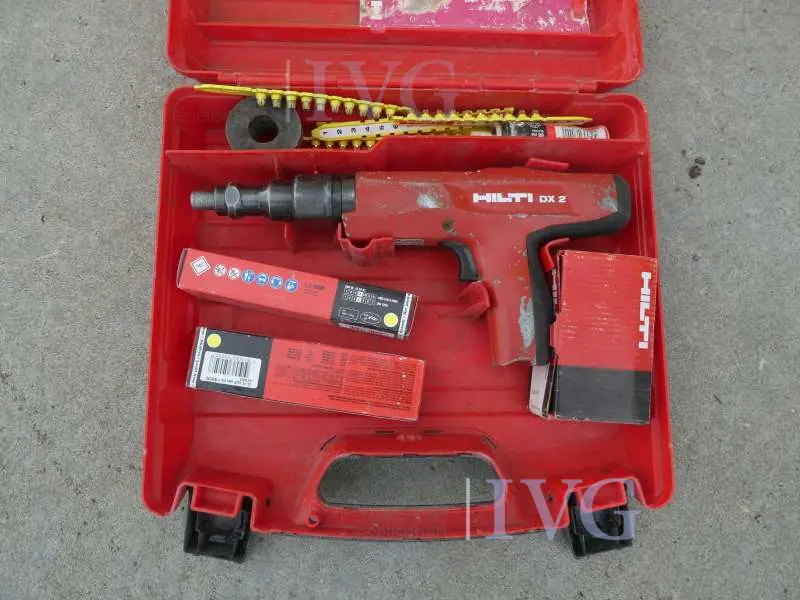 Schussaparat HILTI DX 2